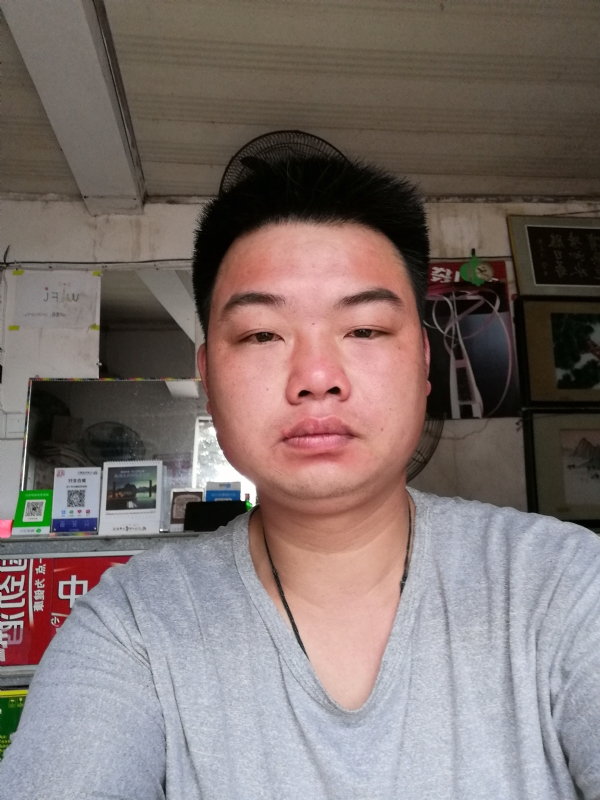 憨佬俵的第一张照片--铜鼓认干亲服务网